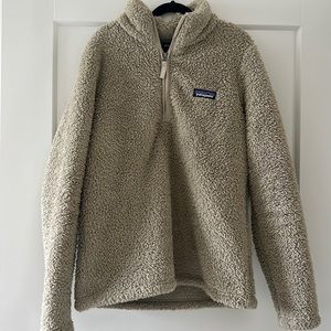 Patagonia Half Zip size Small